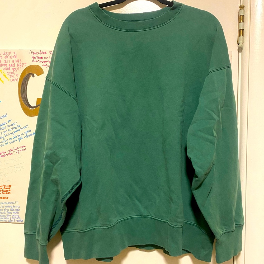 American Eagle Oversized Crewneck